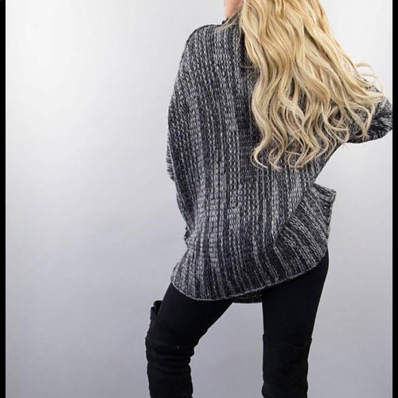 Bohemian Boutique Knit Gray White Sweater Oversized Boyfriend Chunky Knit - Picture 2 of 5